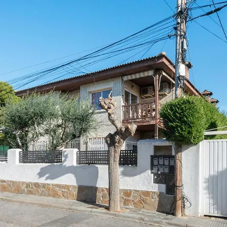 Luxuriant In With Private Terrace * 坎布里尔斯